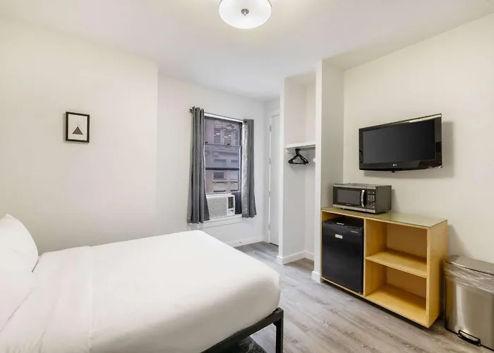 Hotel 27 By Luxurban
