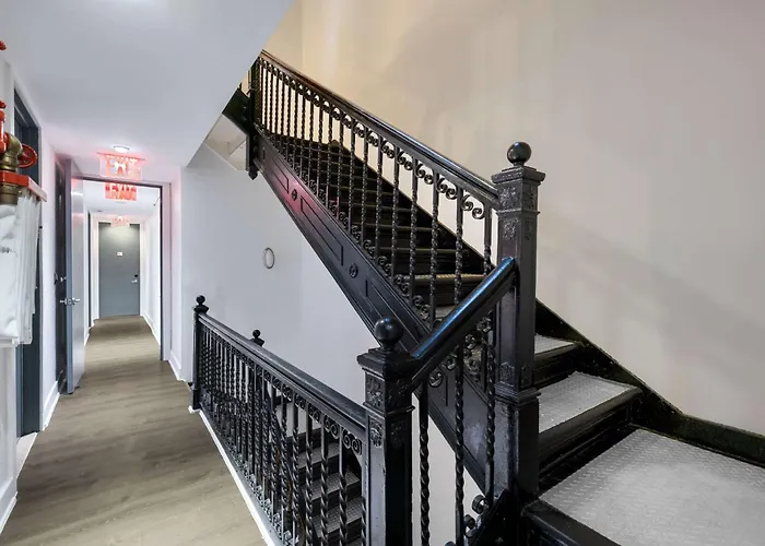 Hotel 27 By Luxurban